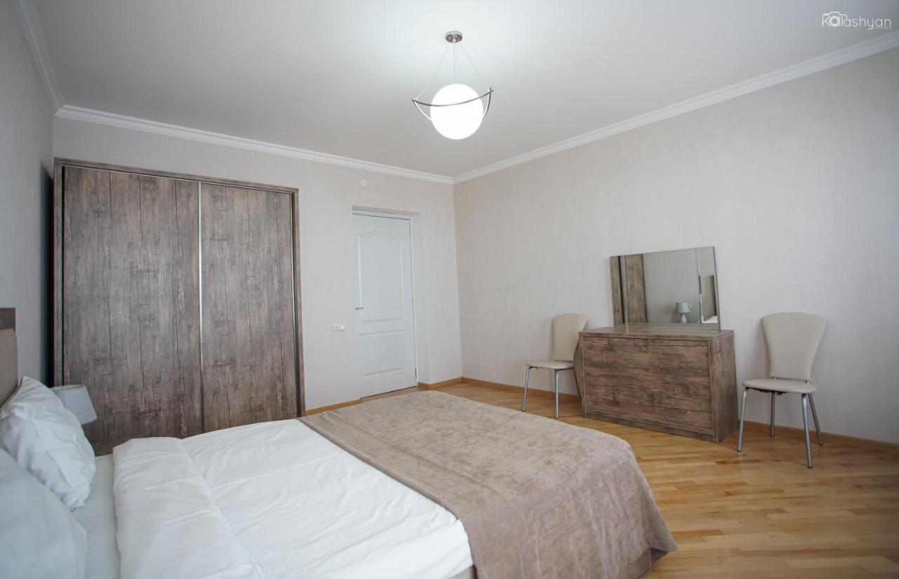 Zurabashvili Guest House Sighnaghi Extérieur photo