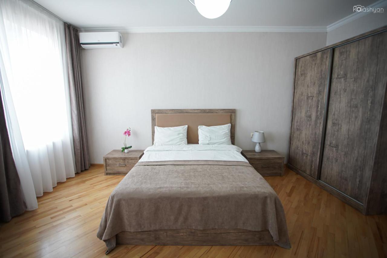 Zurabashvili Guest House Sighnaghi Extérieur photo