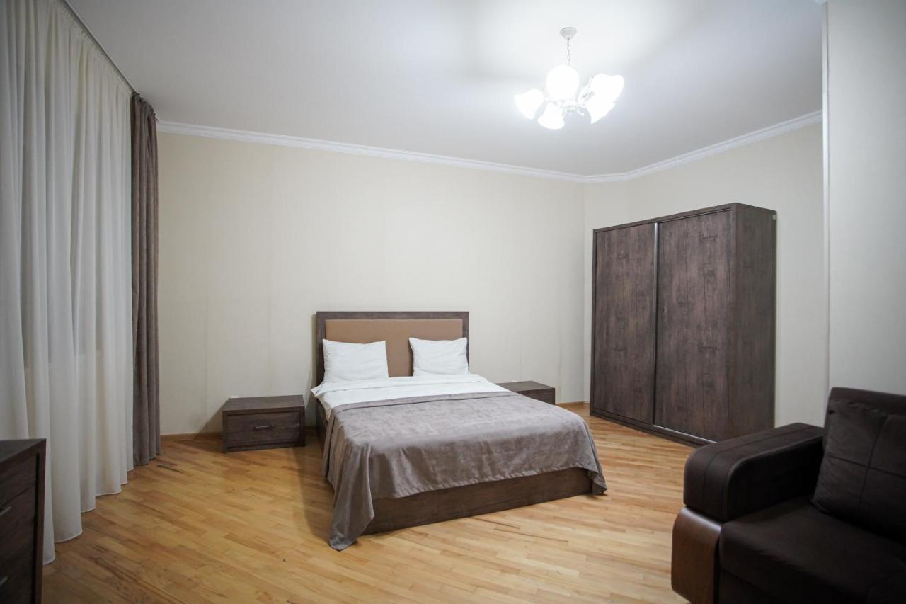 Zurabashvili Guest House Sighnaghi Extérieur photo