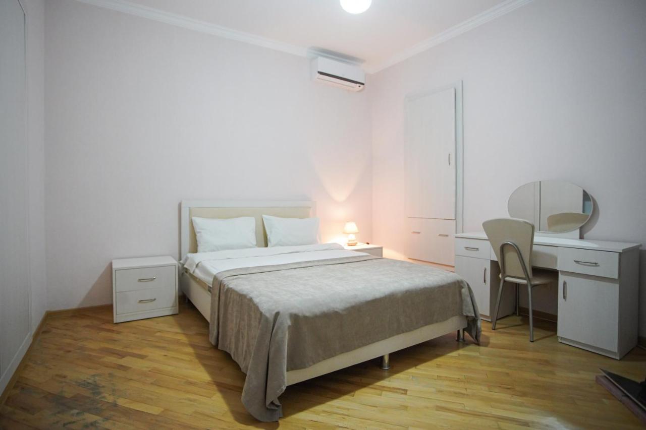 Zurabashvili Guest House Sighnaghi Extérieur photo