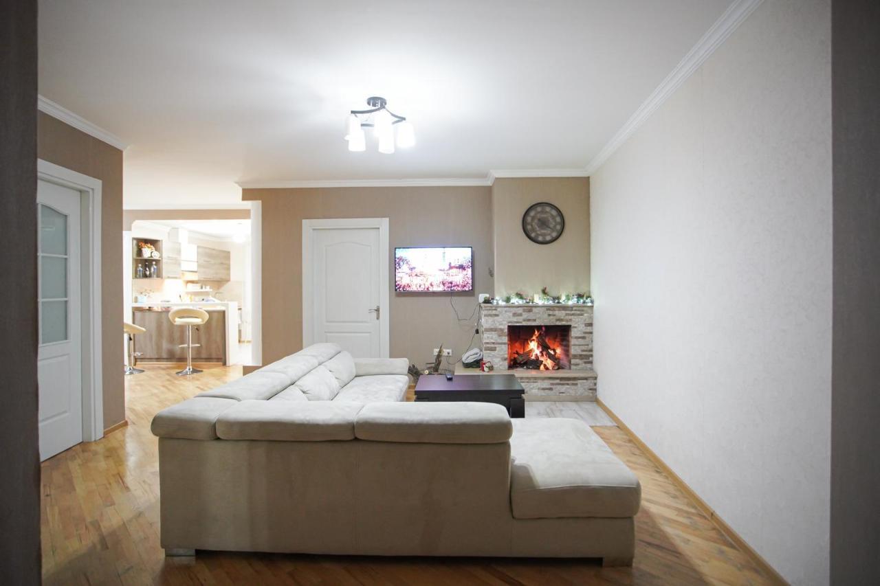Zurabashvili Guest House Sighnaghi Extérieur photo